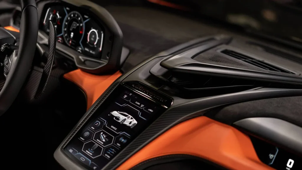 Lamborghini Revuelto